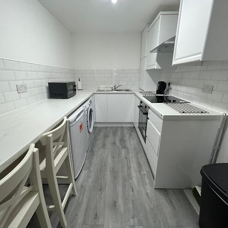Ryan I Air I Bnb - 147-153 Mill Street - Free Parking Liverpool Exterior photo